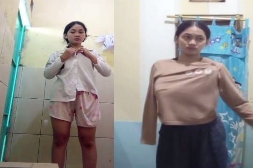 Nữ sinh nóng bỏng khoe vùng kín giống hoa